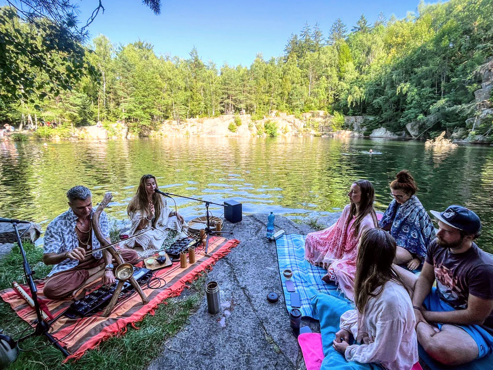 BodhiString – skupinová konstelace barev