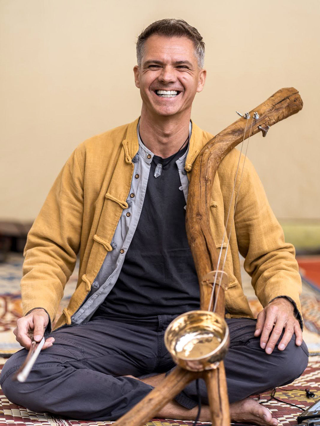 David Gajdoš s nástrojem BodhiString